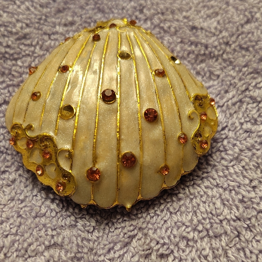 Gold and Cream Shell Brooch with Pink Accents